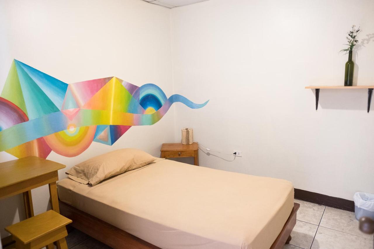 Hostel Nucapacha Гуаякиль Экстерьер фото