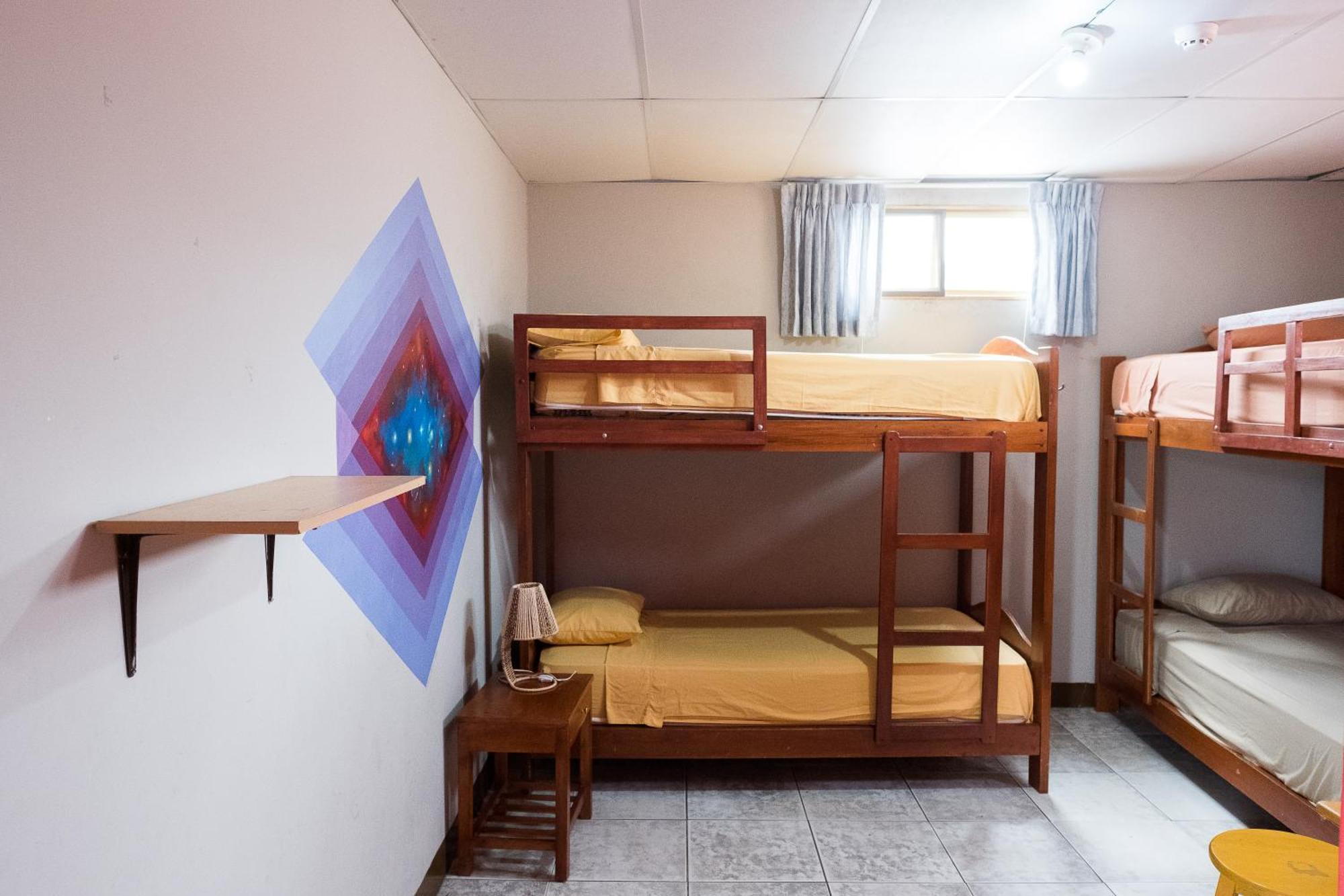 Hostel Nucapacha Гуаякиль Экстерьер фото